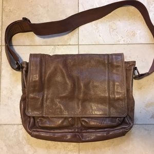 Men's Leather Fossil Messenger Bag